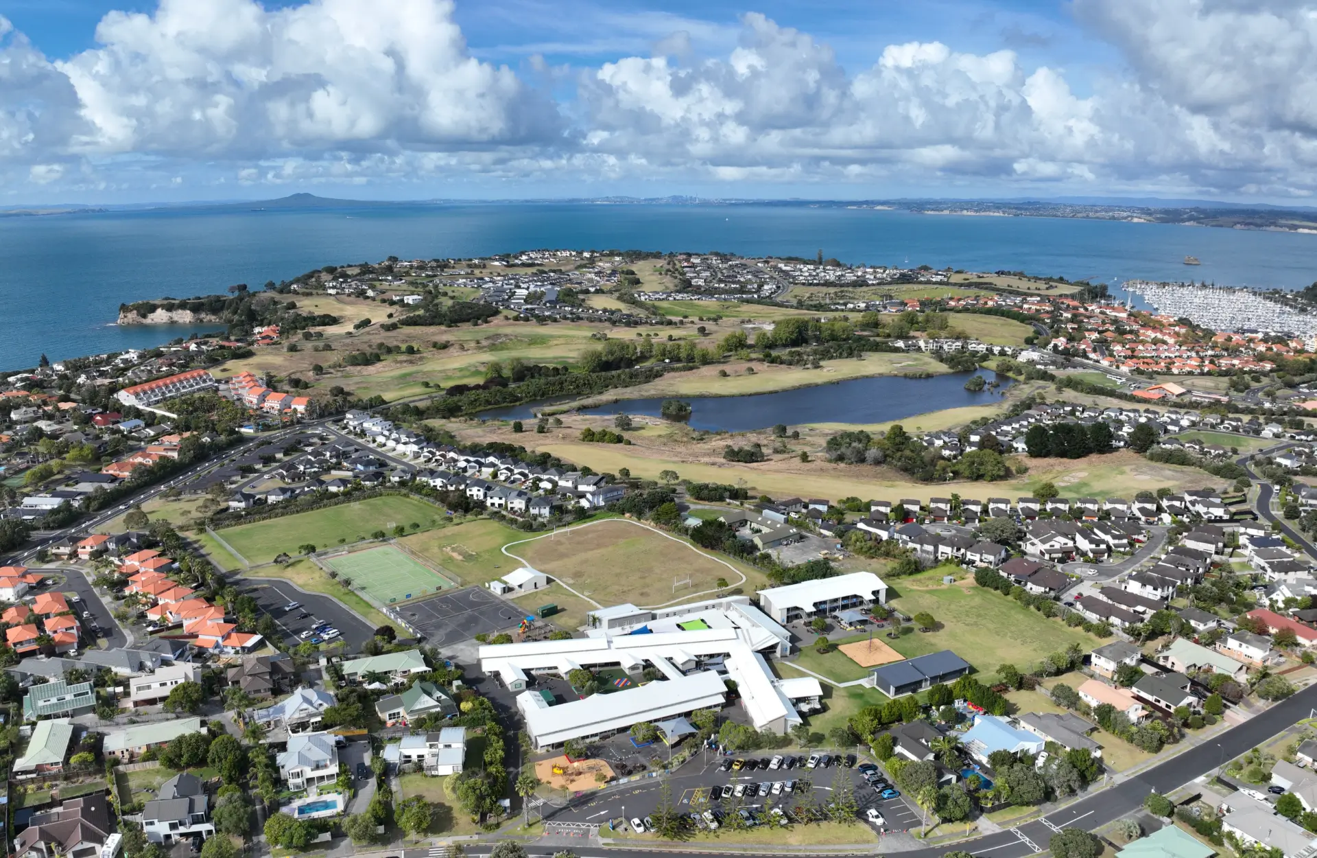 Gulf Harbour School (Year 1-6)