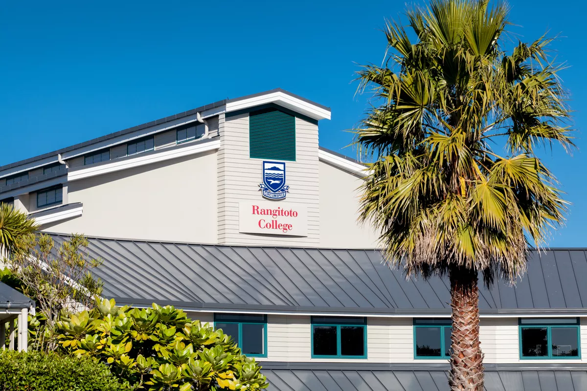 Rangitoto College (Year 9-13)